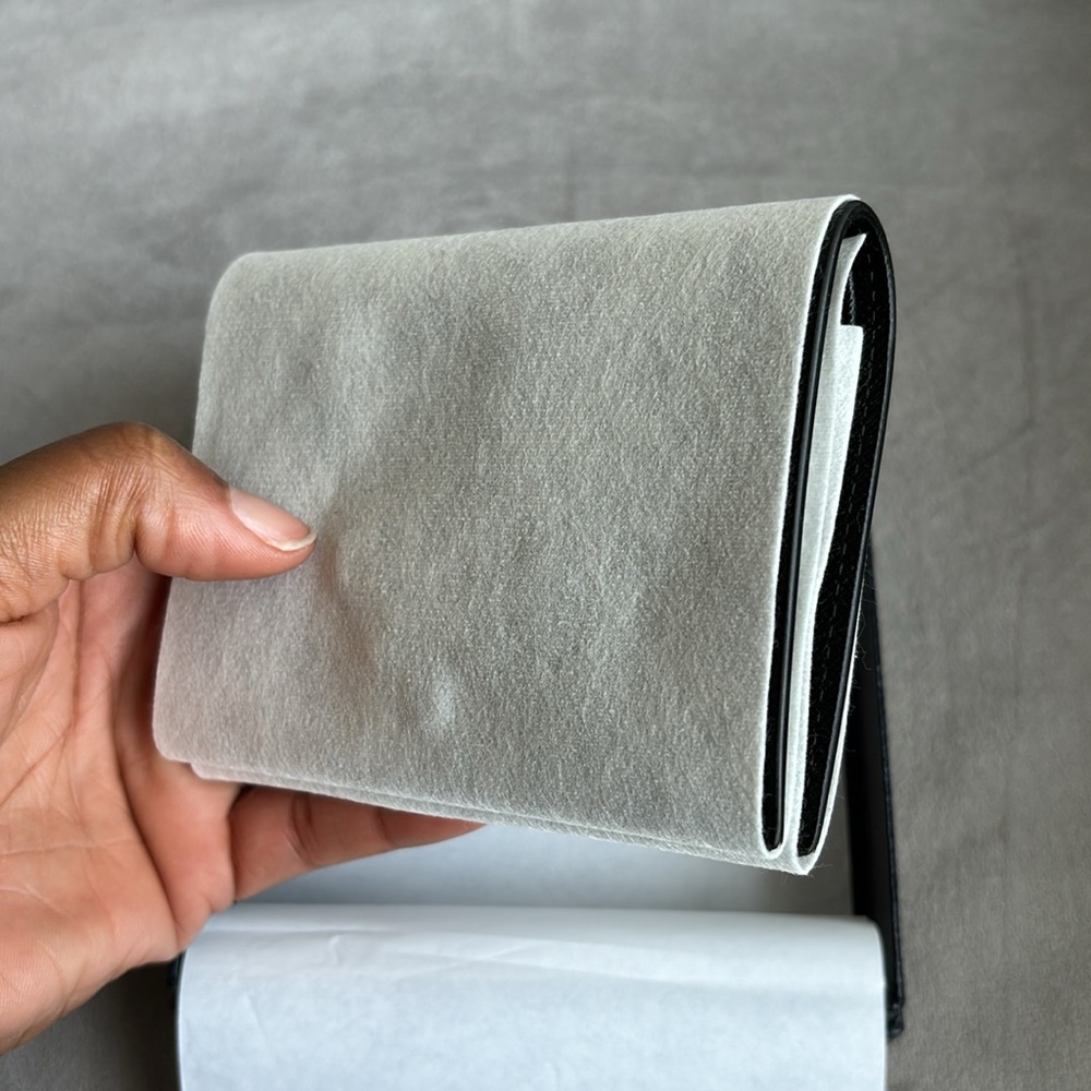 SOLD ‼️Prada Wallet - Picture 6 of 15
